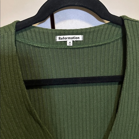 Reformation Gellar Green Ribbed Button-Up Top Size Medium - Picture 6 of 7